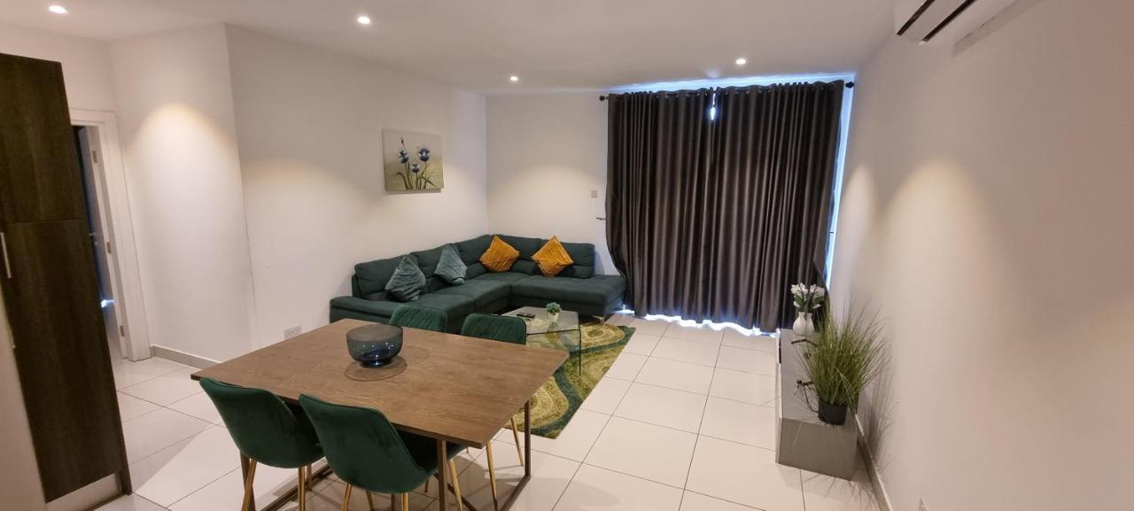 Embassy Gardens Luxury Suites Cpg Accra Ngoại thất bức ảnh