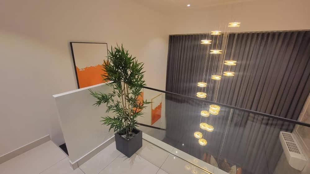 Embassy Gardens Luxury Suites Cpg Accra Ngoại thất bức ảnh