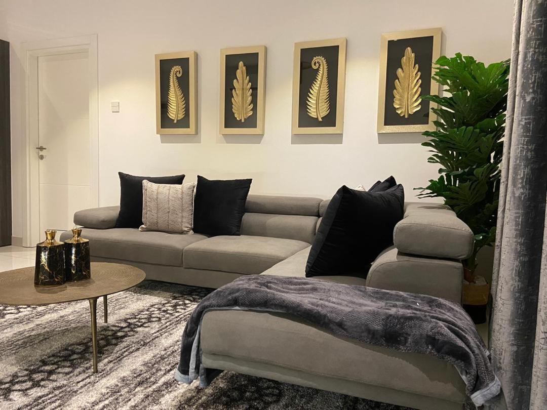 Embassy Gardens Luxury Suites Cpg Accra Ngoại thất bức ảnh